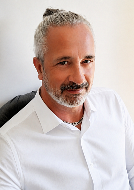 Lu&iacute;s Moreira